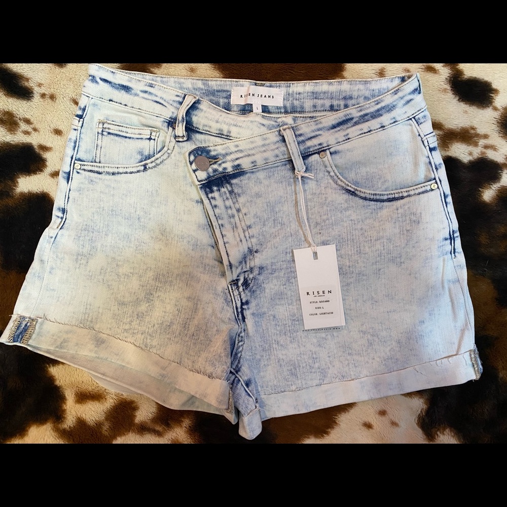 Risen acid wash shorts